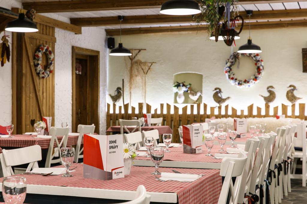 Aplend City Laurinska 11 Bratislava Esterno foto